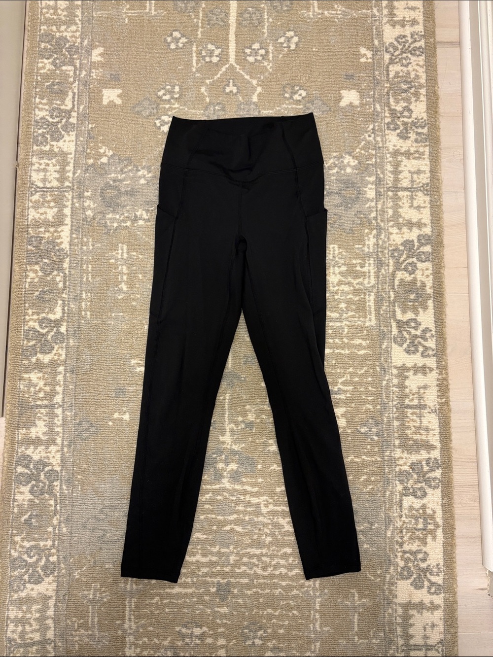 Fabletics - 7/8 Black High-Waist Maternity/Active Leggings with Side Pockets